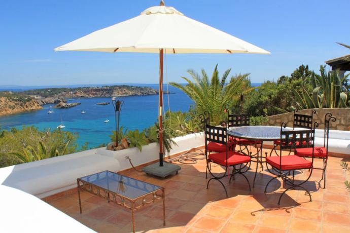Villa Finca Vista Mar Ibiza te huur - zeezicht 