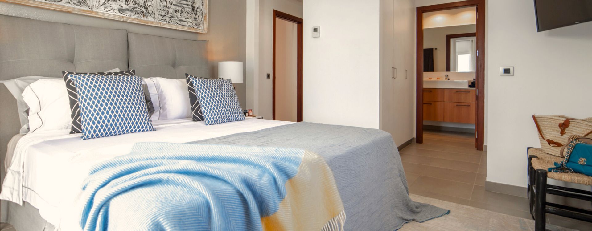 Luxe vakantiehuis Villa Natalie in Cap Martinet, Ibiza met 5 slaapkamers. 